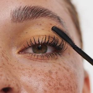 6 Ways to Fuller Eyelashes
