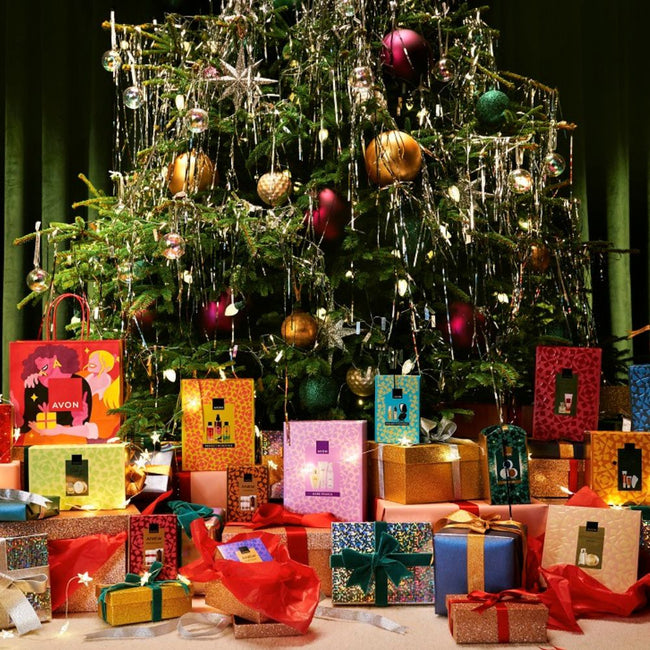 GIFTS THAT BRING OUT THEIR SPARKLE 